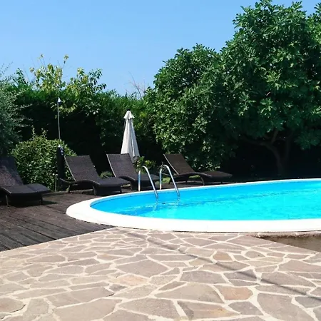 Mit Privatpool Fuer 6 Personen Ca 110 Qm In Rovinj, Istrien Istrische Riviera *